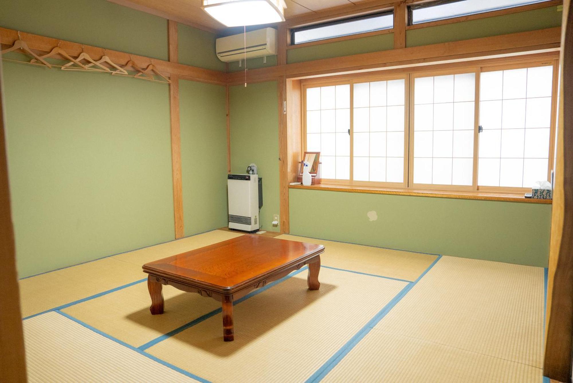 Marushige Villa Nozawaonsen Exterior photo