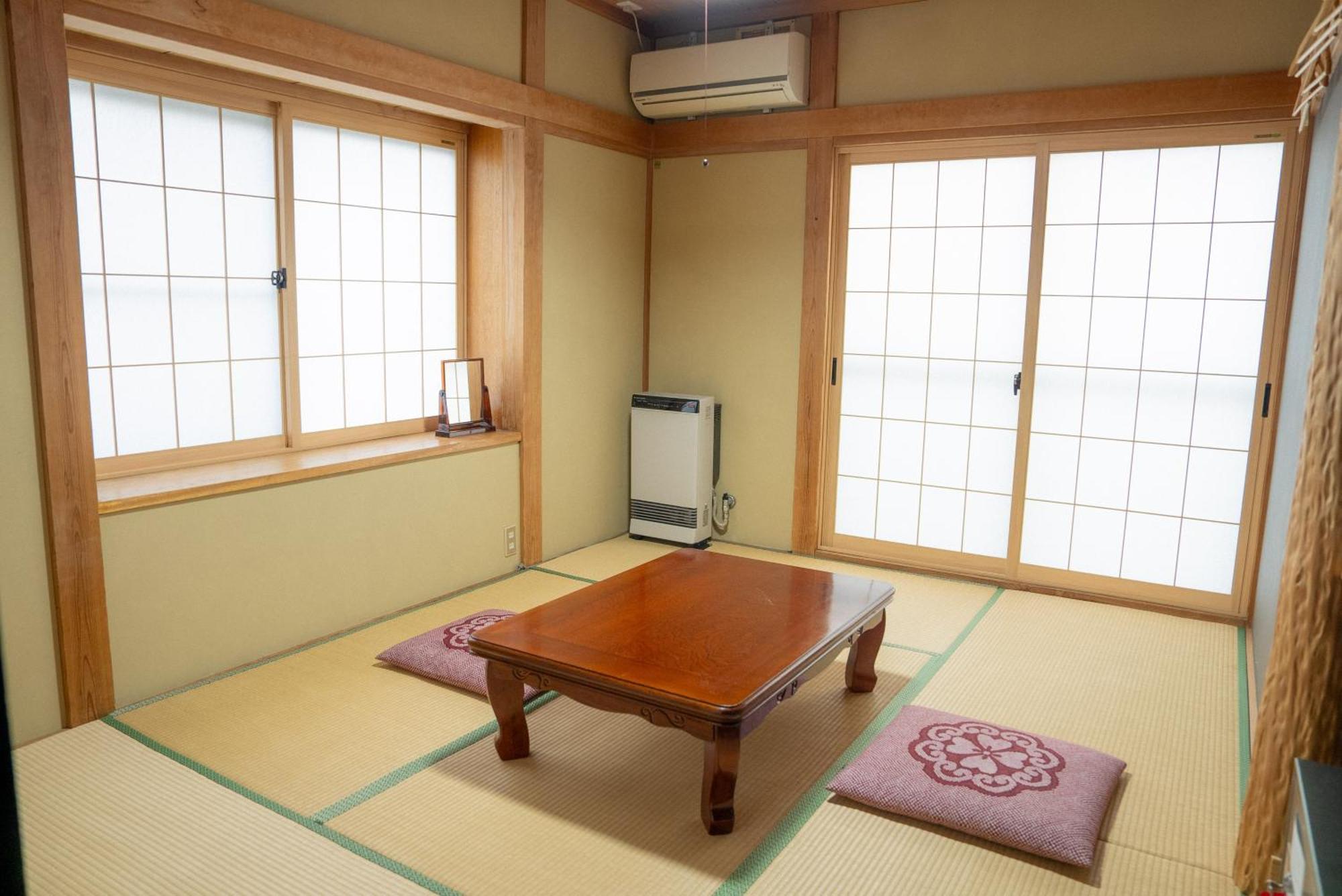 Marushige Villa Nozawaonsen Exterior photo