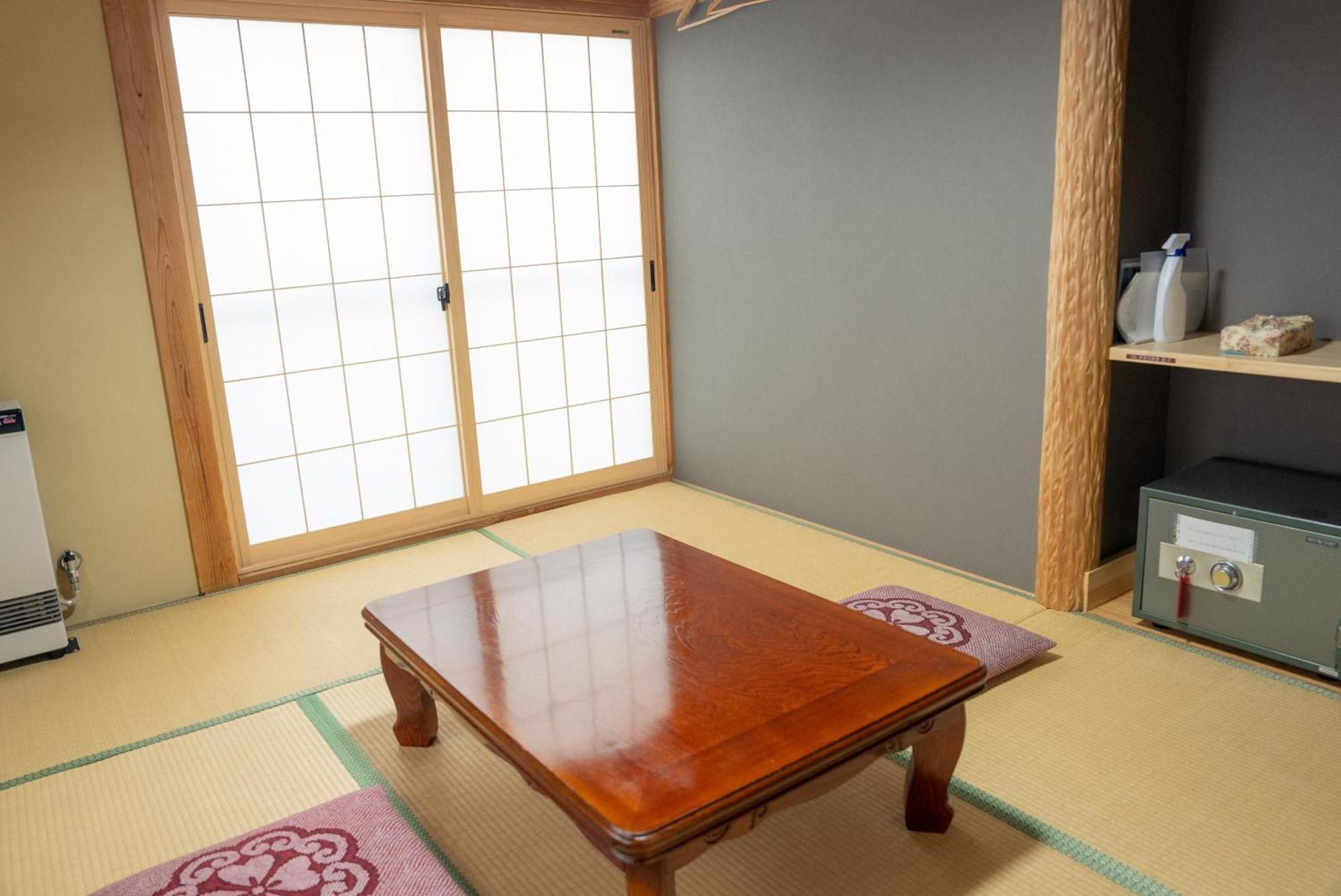 Marushige Villa Nozawaonsen Exterior photo